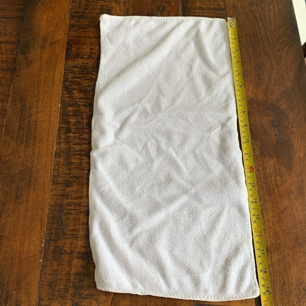 5 Camping Travel Workout Sport Towels Soft White Hand Face Guest Towel Set NEW - Picture 4 of 8